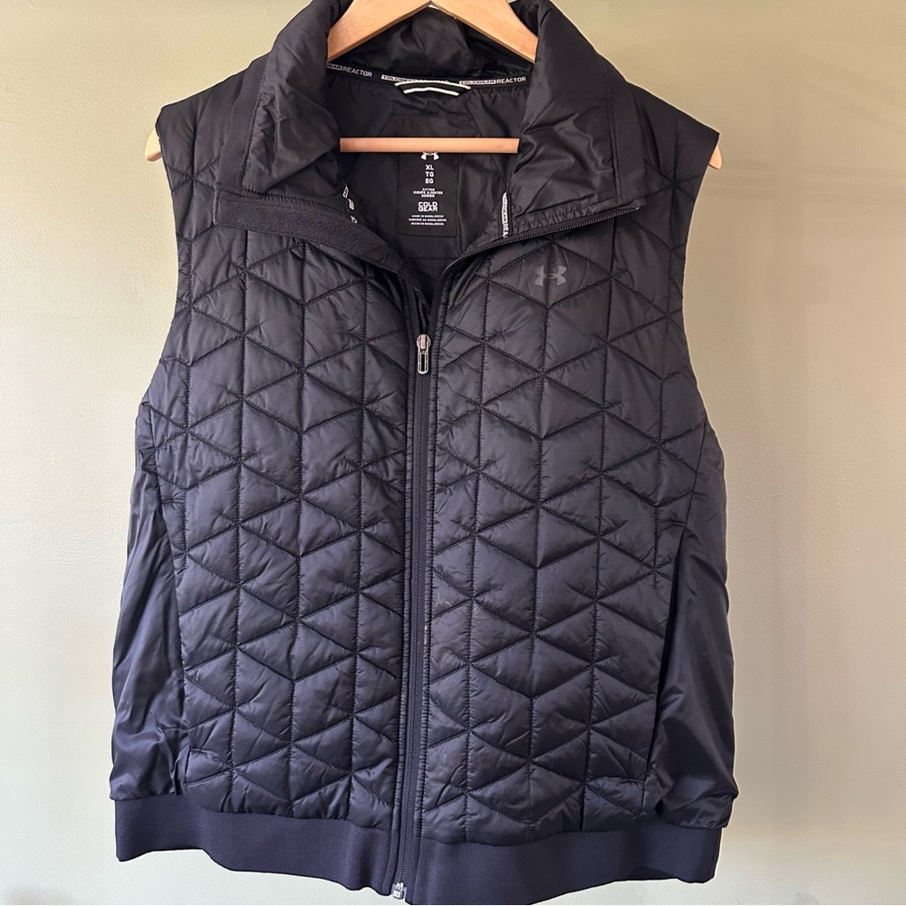 Under Armour Women's Black Quilted Vest